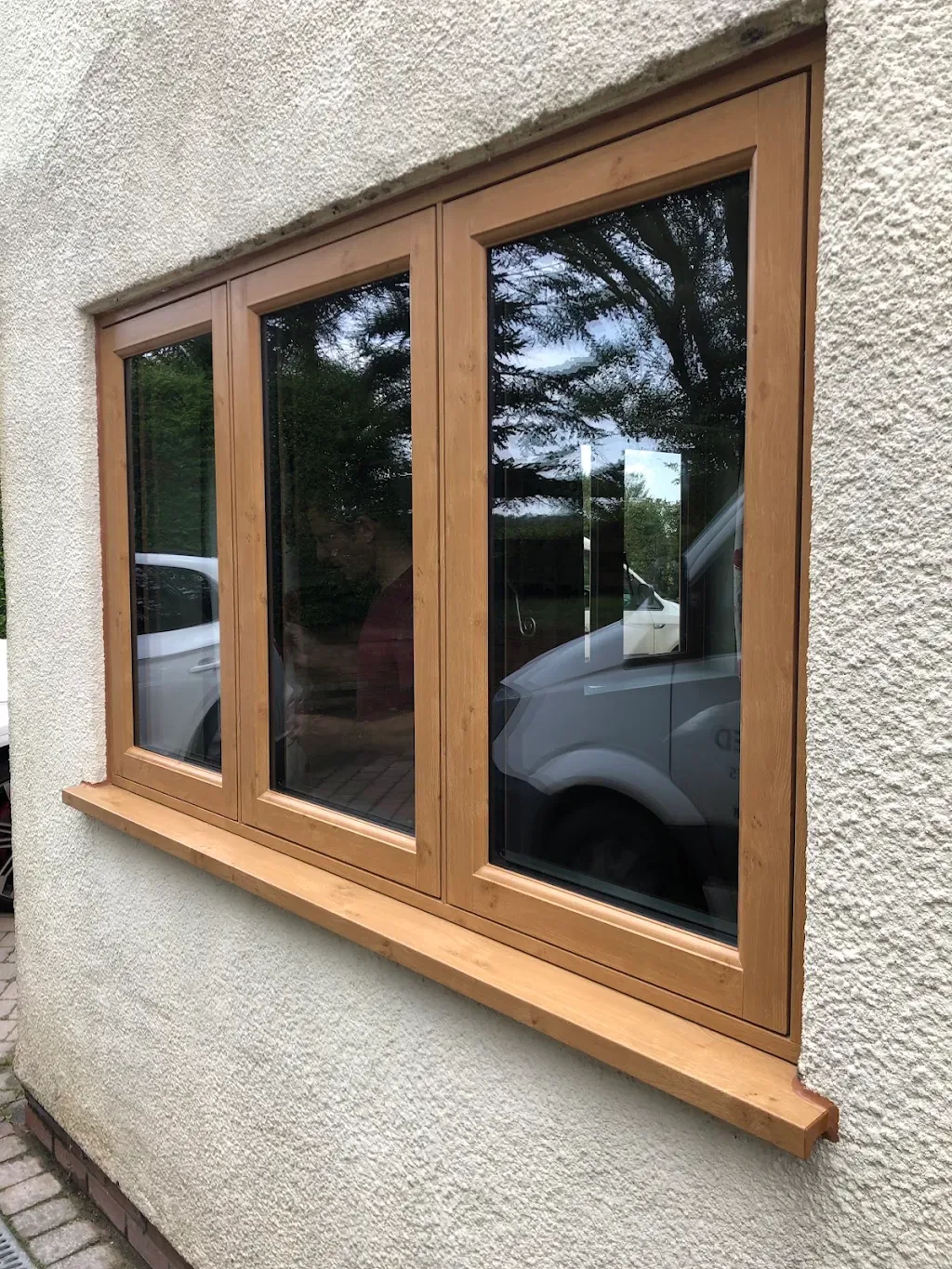 Triple glazed sealed unit cross-section
